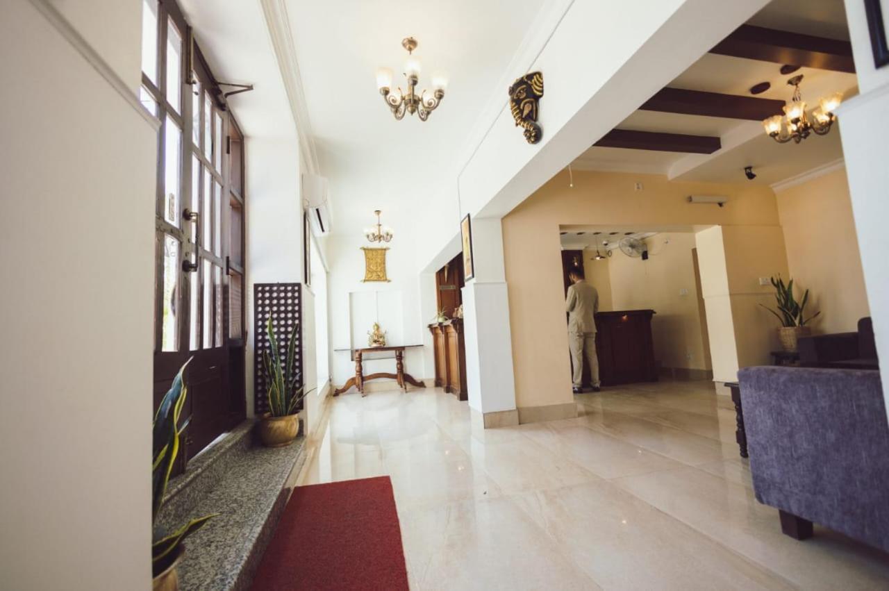 Hotel Maden Inn Itahari Exterior foto